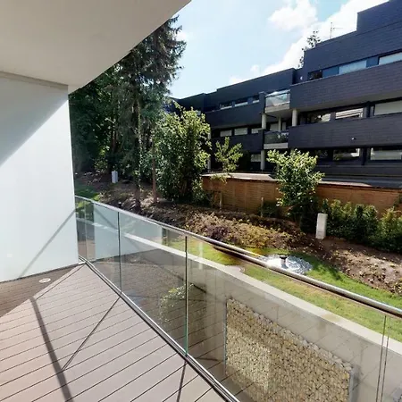 Apartman White Pearl 0.04 *