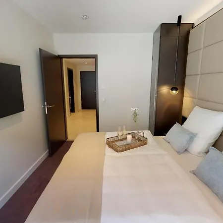 White Pearl 0.04 Apartman